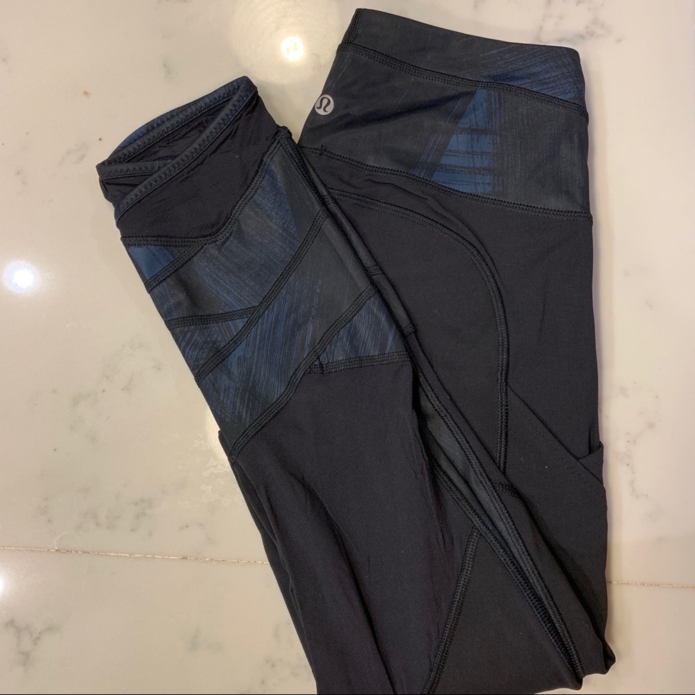 Lululemon crops - Picture 5 of 6